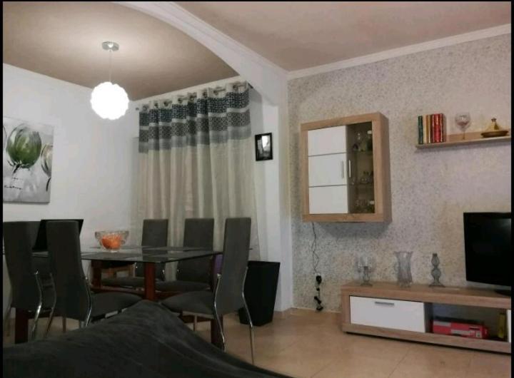 Apartamento En La Zona Turistica De סאלו מראה חיצוני תמונה
